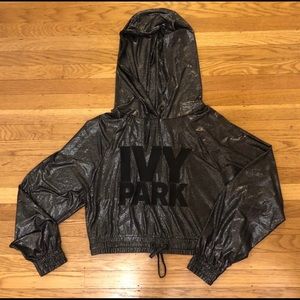 Ivy Park Sweatshirt pullover hoodie silver black m